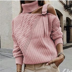 Off shoulder turtleneck sweater, size M; new